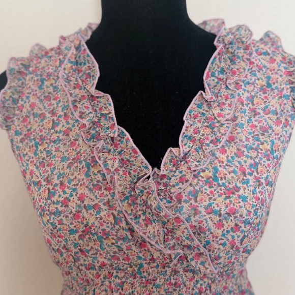 Future State Floral Sleeveless Pink Dress in Small - Picture 6 of 6